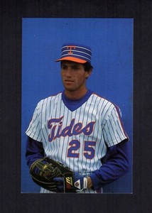 #32 DAVE MAGADAN, Tidewater Tides | 1986 TCMA Stars of the Future postcard