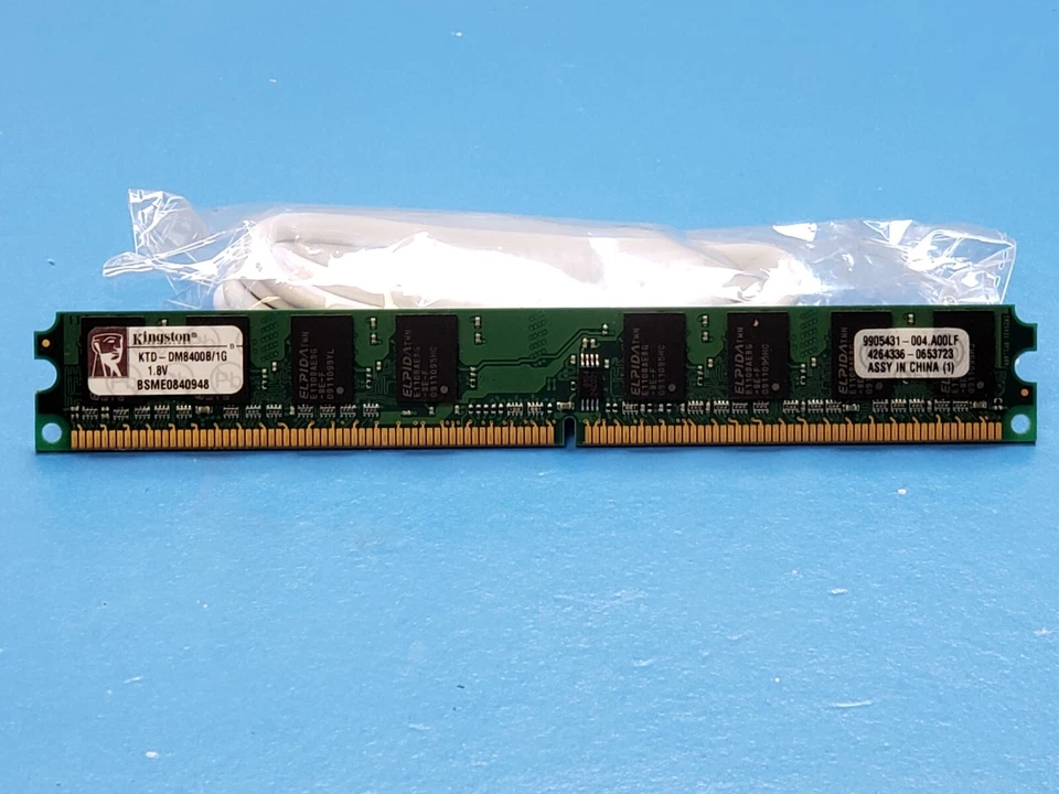 Kingston KTD-DM8400B/1G LP 240p DDR2-667 1GB 1Rx8 PC2-5300U CL5 Memory - Image 1 of 1