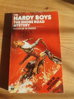 1980 The Hardy Boys The Shore Road Mystery Armada - Image 1 of 4