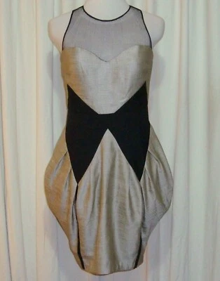 PRECIOSO VESTIDO ESTILO TULIPÁN PLATEADO Y NEGRO SASS&BIDE con top de tul de seda EE. UU. 6AUS 10/12 Foto 1 de 4