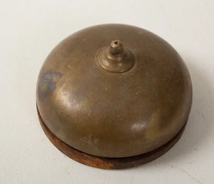 Windup Brass Bell (P4R) For Parts or Repair (JSF6) Clock Spring Rusty Mechanical - Picture 1 of 7