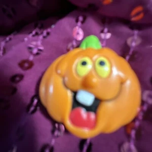 Vintage 1980's Halloween Pin Brooch RUSS CO So Cute Darling Face - Picture 1 of 2