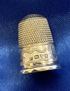 1902 Chester Hallmark Charles Horner SOLID SILVER THIMBLE - Picture 1 of 17