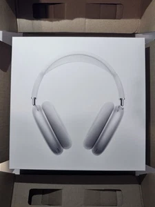 AirPods Max 1ère génération avec Smart Case Argent - Photo 1 sur 4