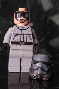 Lego Minifigure - Star Wars Imperial AT-ST Driver Minifigure  Helmet - Picture 1 of 1