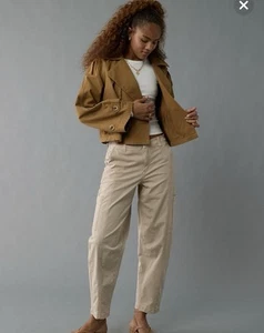 NWT American Eagle Cropped Trench Coat. Size Medium - Picture 1 of 7