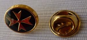 9ct 9k 375 Yellow Gold Malta Maltese Cross Lapel Pin Suit pin Red/Black enamel
