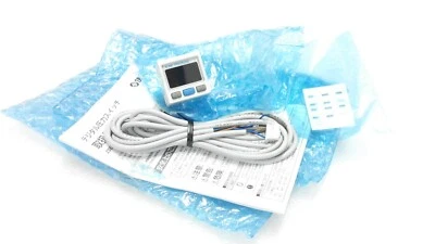 SMC ZSE30A-01-N-LB - Image 1 of 4