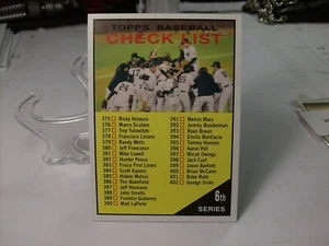 2010 Topps Heritage #423 - Checklist: 375-450 10-1902 - Picture 1 of 2