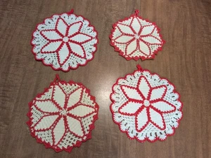 Lot Of 4 Poinsettia Potholders/Doilies Hand Crocheted - Picture 1 of 5