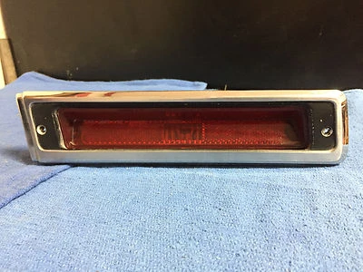 Luz marcadora de cuarto trasero conductor izquierdo Chrysler New Yorker 72 Foto 1 de 3