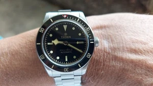 Thorn 39mm Men's Dive Watch Also Comes With A Real 💯% Crocodile Leather Strap - Picture 1 of 10