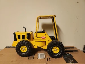 Vintage Mighty Tonka XMB 975 Yellow Metal Forklift Toy L4510 - Picture 1 of 9