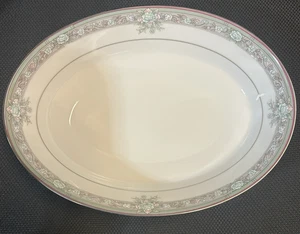 Tazón para servir verduras Noritake LUNCEFORD OVALADO 9 5/8" Excelente - Imagen 1 de 3