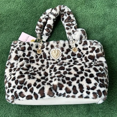 Bolso de Mano Juicy Couture Furry Friends Leopardo de las Nieves Piel Sintética Suave Viral Limitado Foto 1 de 4