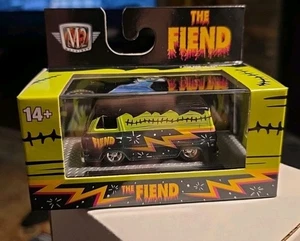2025 M2 Machines 1965 Ford Econoline Furgone "IL DIAVOLO" Serie Halloween  - Foto 1 di 7