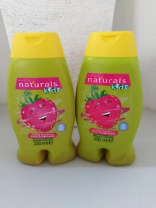 Avon Kids' Swirling Strawberry Body Wash & Bubble Bath - 2 x 250ml bottles - Picture 1 of 3