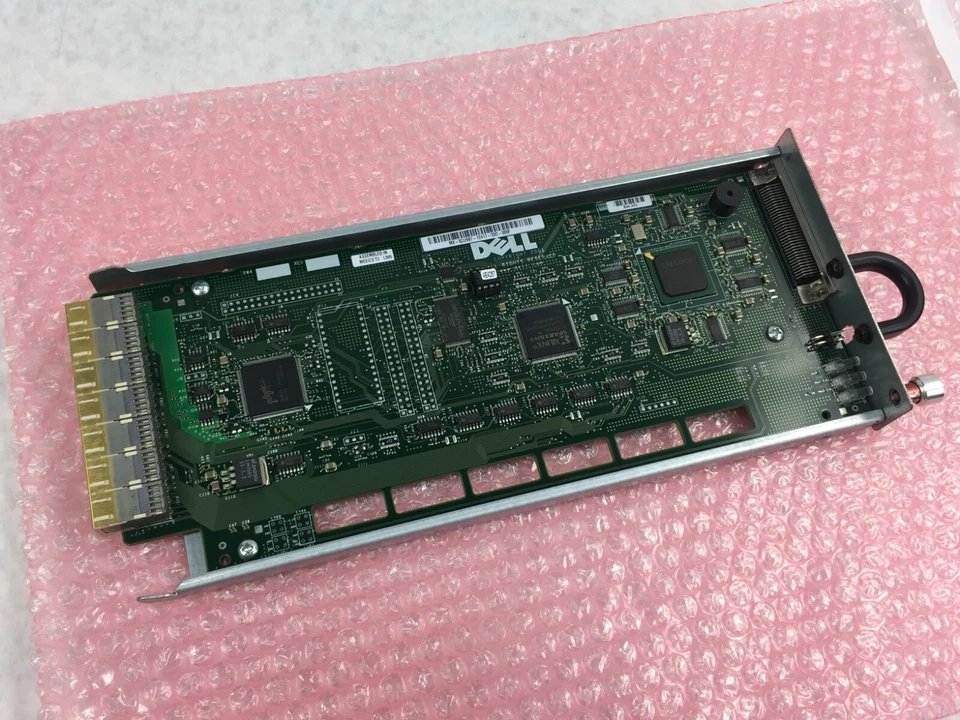 OEM  DELL Ultra 160 SCSI  MX-03U183-12417-33P-00K5  Card from Power vault 220S - Image 1 of 4