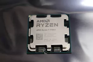 AMD Ryzen 7 7700X CPU Processor (4.5GHz, 8 Cores, 16 Threads, Socket AM5) - Picture 1 of 4