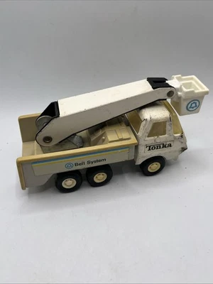 Tonka Bell System Telephone Bucket Truck  55010 - Image 1 of 4