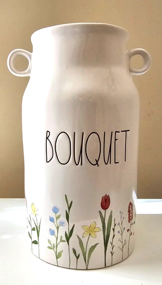 Jarrón de cerámica blanco con asas Rae Dunn ramo flores de primavera jarra de leche Foto 1 de 4