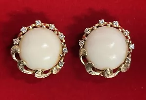 14K Yellow Gold Angelskin Coral Diamond Clip-On Earrings - Picture 1 of 11