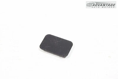 2018-2023 ОРИГИНАЛЬНАЯ КРЫШКА ПАНЕЛИ ПЕРЕДНЕЙ ПАССАЖИРСКОЙ ИЛИ ВОДИТЕЛЬСКОЙ ДВЕРИ MITSUBISHI OUTLANDER - Изображение 1 из 4