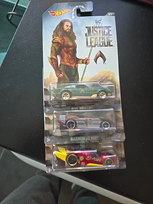 Hot Wheels Justice League X3 - Image 1 of 4