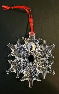 Waterford Crystal 2013 fiocco di neve ornamento traforato nuovo con scatola - SF 1 - Foto 1 di 2