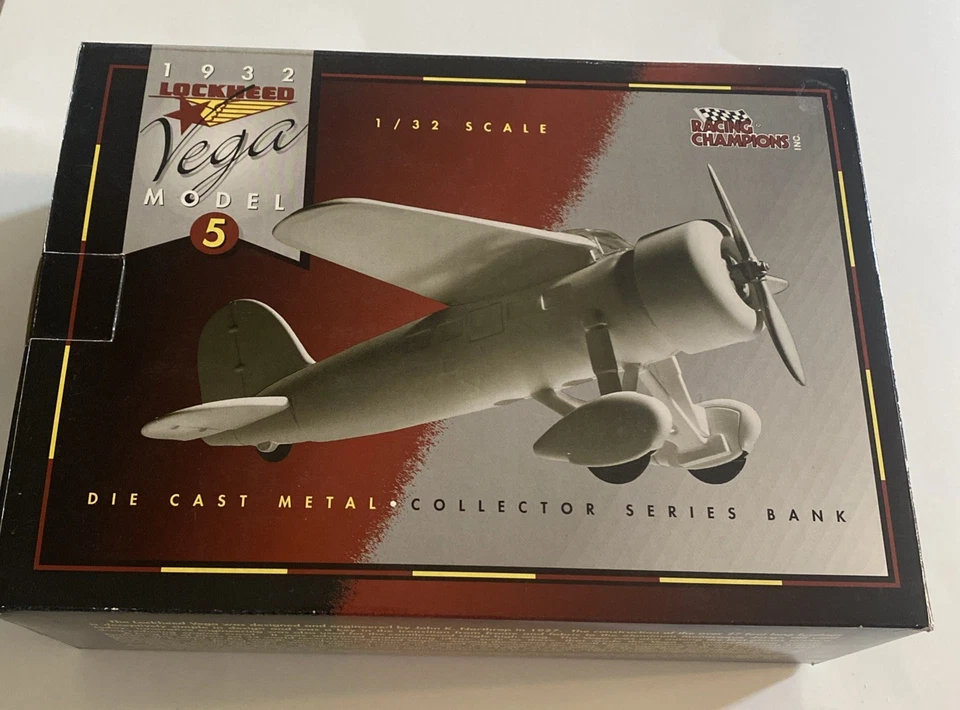 Racing Championships Lockheed 1932 Vega Model 5 1/32 Scale Die Cast Metal - Image 1 of 4