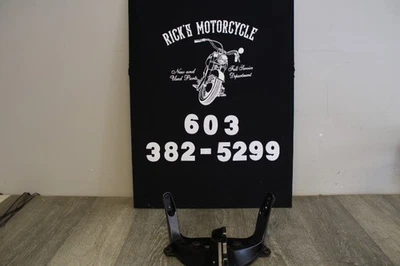 2007 Yamaha YZF R6S R6 UPPER FAIRING MIRROR GAUGES STAY BRACKET 5SL-28356-00-00 - Image 1 of 4