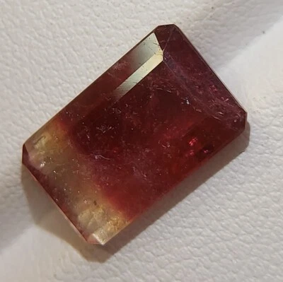 Vivid bi color tourmaline gemstone - faceted natural multi color stone 6.30 CTS - Image 1 of 4