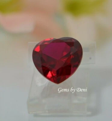 Coração de rubi facetado criado em laboratório (4x4-14x14mm) - Imagem 1 de 4