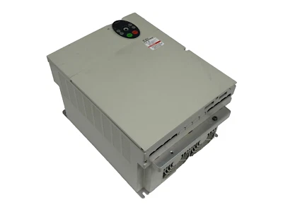 USED TOSHIBA VFS11-4110PL-WN TRANSISTOR INVERTER DRIVE 15HP 380/500V - Image 1 of 4