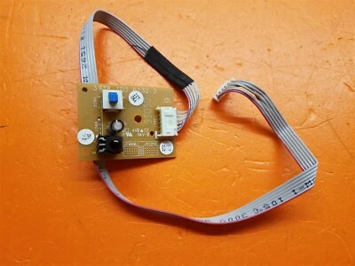 ⭐️⭐️⭐️⭐️⭐️ 电视红外传感器 PC 板 31381036132.2 带电缆 — 第 1/2 张图片