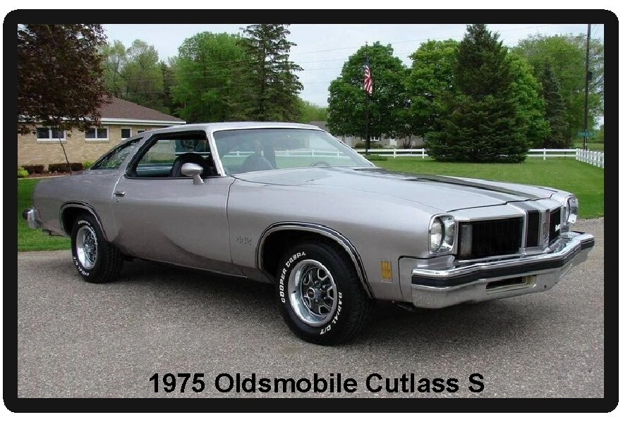 1975 Oldsmobile Cutlass S  Auto Refrigerator / Tool Box Magnet - Image 1 of 1