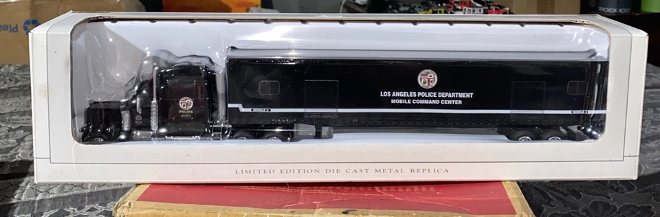 1-1 Kitbash Peterbilt 379 Mobile Command Post LAPD Los Angeles Police Department - Image 1 of 4