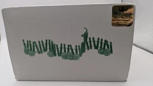 DEPT 56 Halloween Dorf Zubehör schwarze Katze Kürbis Zaun, Zaun & Baum - Bild 1 von 3