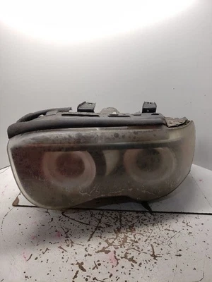 Ксеноновые желтые поворотные линзы для фары водителя подходят для 02–05 BMW 745i 1273693 - Изображение 1 из 4