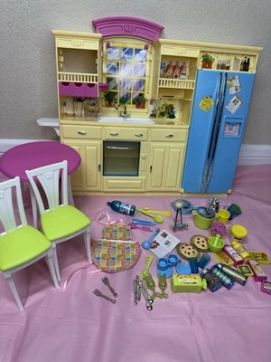 Barbie Decoración Colección Juego Cocina Amarillo 2002 Mattel Living In Style Foto 1 de 4