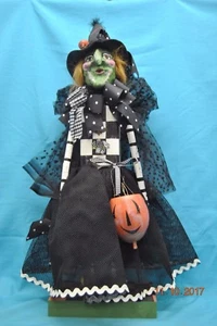 Wooden Folk Art Witch Halloween Decoration Door / Porch Greeter 26" Tall OOAK - Picture 1 of 12