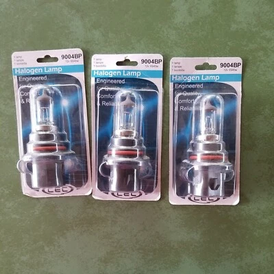 Лот из 3 галогенных ламп CEC 9004BP 12 65/45 Вт  - Изображение 1 из 4