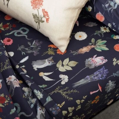 Juego de sábanas de herbología Pottery Barn Harry Potter™ - Hoja tamaño Queen - Juego de 4 Foto 1 de 4