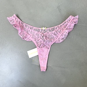 Urban Outfitters Wild Lovers Pink Daisy Brief. Pink. XL. RRP £48 New with tags. - Picture 1 of 4