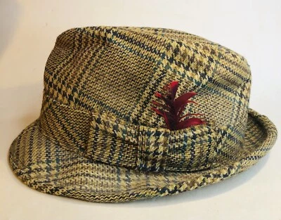De colección Fedora ADAM Nueva York Hombres Lana Tweed Sombrero Pluma 7 1/8 Foto 1 de 4