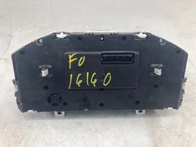 二手速度计 适合:2015 年日产 Versa 集群 Htbk Note MPH SL A 级 — 第 1/4 张图片