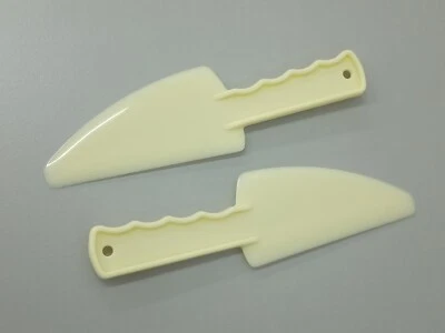 plastic cake knife (100 pcs/set) - Image 1 of 4