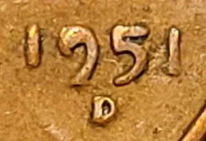 1951 D Lincoln Cent Has A Die Chip In The 9 Of Date. Free Shipping.  - Picture 1 of 3
