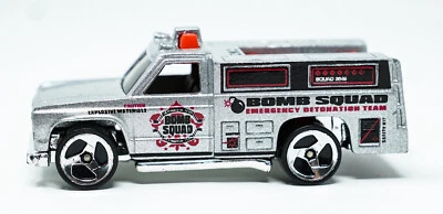 De colección Hot Wheels Mattel China Plata 1974 Bomb Squad Detonación de Emergencia Truc Foto 1 de 3