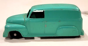 Vintage TootsieToy Chevrolet PANEL VAN / Truck toy - old Chevy - Picture 1 of 9